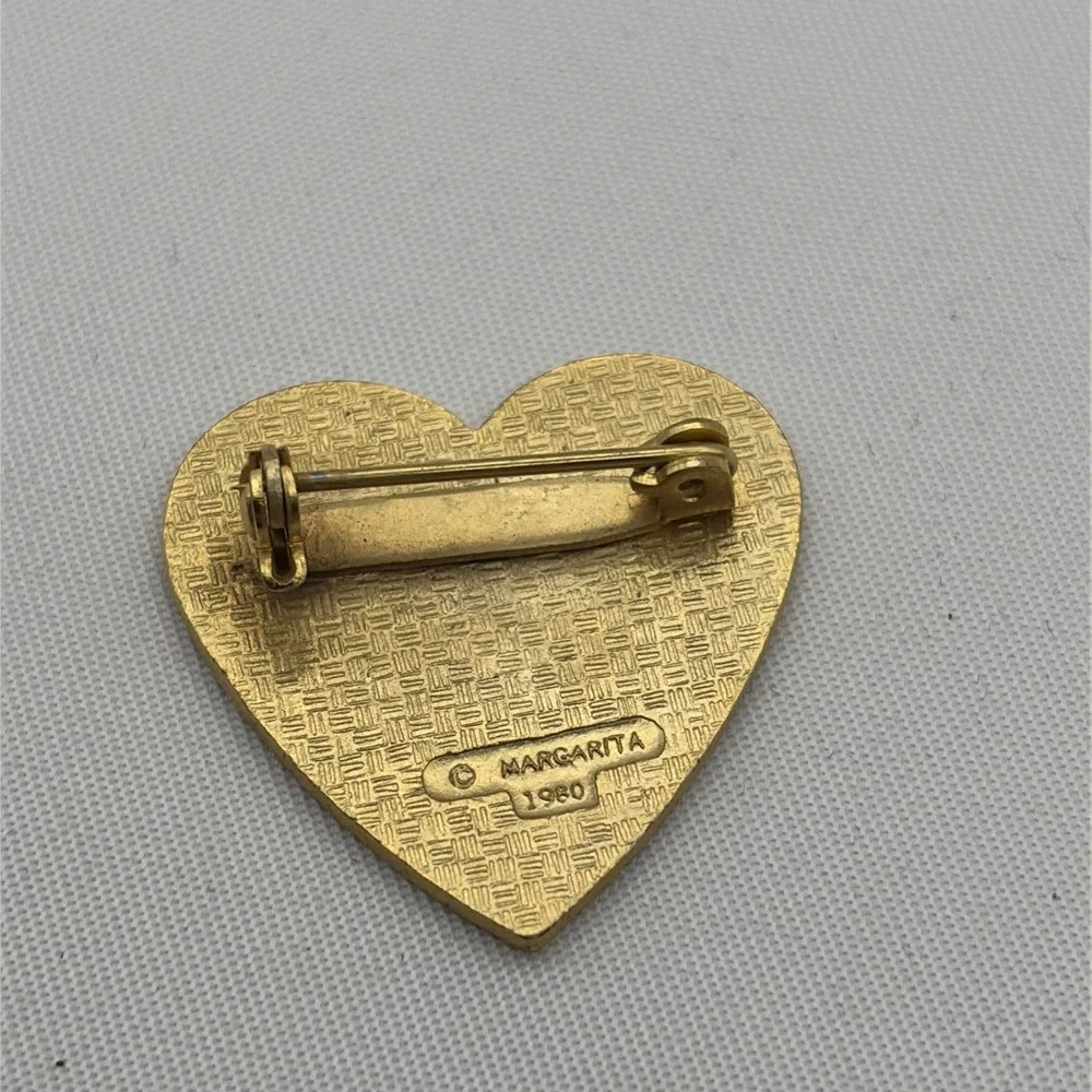 Vintage 1980 All American Heart Flag USA Patriotic‎ Lapel Hat Pin
